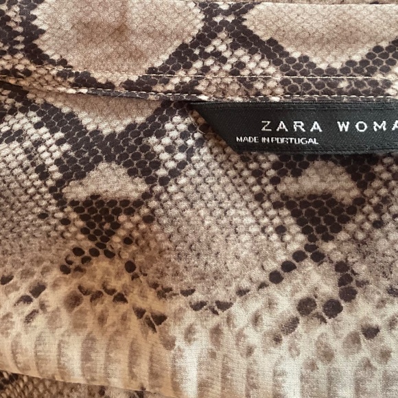 Zara snake print blouse size small - Picture 4 of 4